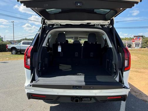 2025 Ford Expedition Max Active 4x4