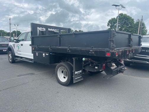 Oxford White 2022 Ford F-450 XL