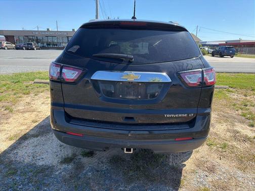 Mosaic Black Metallic 2016 Chevrolet Traverse 1LT