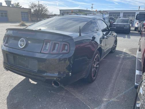 2014 Ford Mustang GT Premium