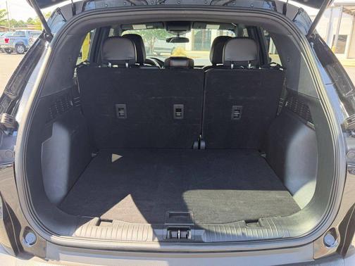 Black Metallic 2025 Ford Escape ST-Line