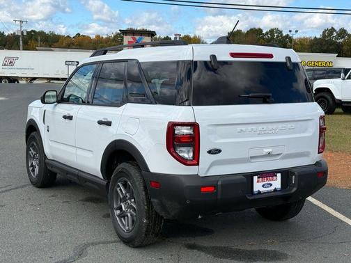 Oxford White 2025 Ford Bronco Sport Big Bend