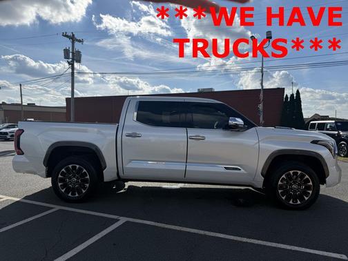 2022 Toyota Tundra Hybrid 1794 Edition