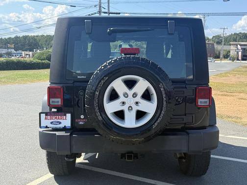 2017 Jeep Wrangler Sport