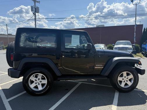 2017 Jeep Wrangler Sport