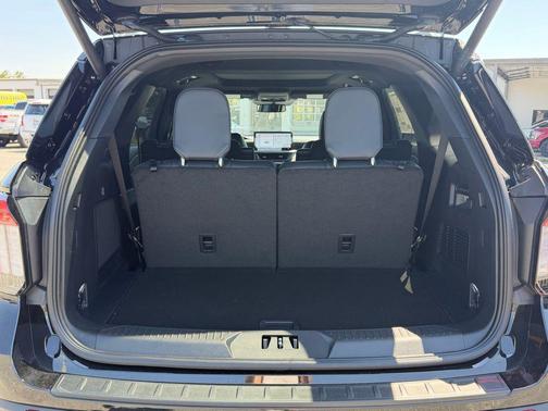 Agate Black Metallic 2026 Ford Explorer ST