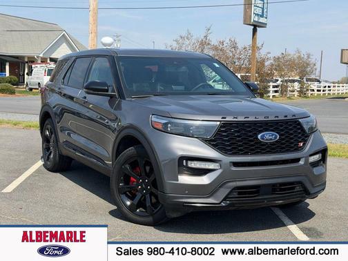 Gray Metallic 2022 Ford Explorer ST