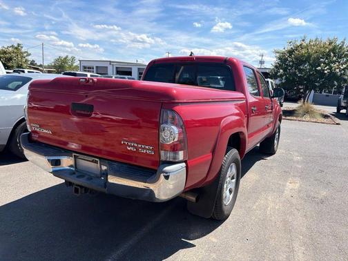 Barcelona Red Metallic 2014 Toyota Tacoma PreRunner