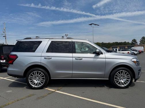 Silver Metallic 2023 Ford Expedition Limited