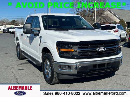 Oxford White 2024 Ford F-150 XLT Truck