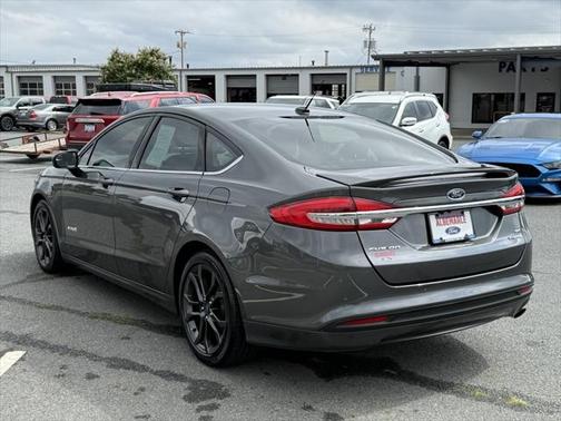 2018 Ford Fusion Hybrid SE