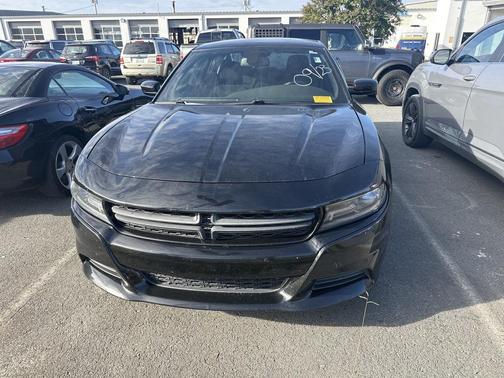 2016 Dodge Charger SE