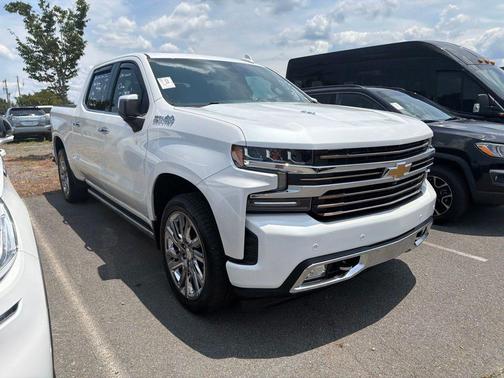 Iridescent Pearl Tricoat 2019 Chevrolet Silverado 1500 High Country