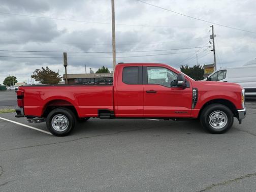 2025 Ford F-250 XL