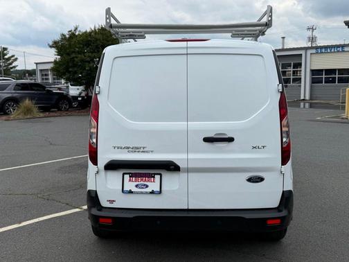 Frozen White 2022 Ford Transit Connect XLT