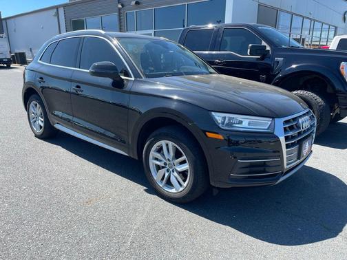2020 Audi Q5 45 Premium