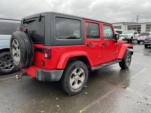 2017 Jeep Wrangler Unlimited Sahara