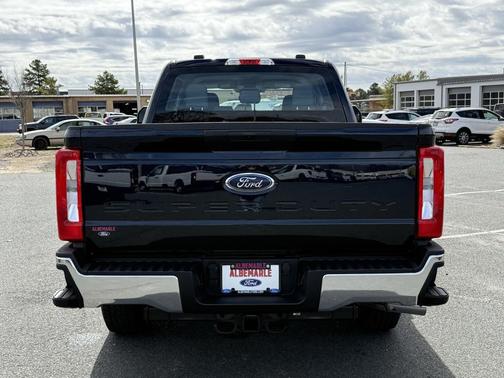 2025 Ford F-250 XL