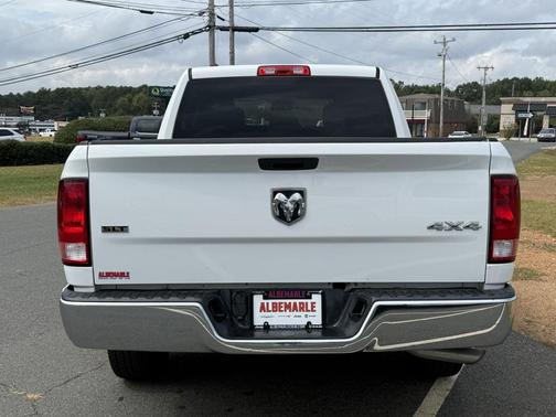 2021 RAM 1500 Classic SLT