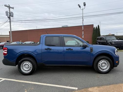 2024 Ford Maverick XL