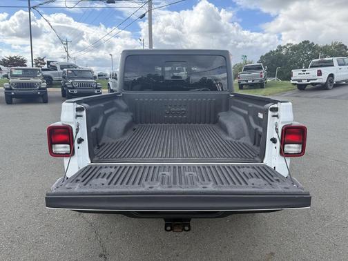 2023 Jeep Gladiator Willys 4x4