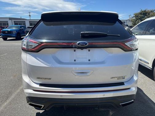 2018 Ford Edge Sport