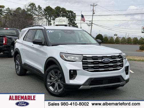 Space White Metallic 2026 Ford Explorer Active SUV