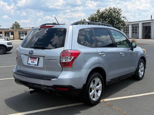 Ice Silver Metallic 2014 Subaru Forester 2.5i Premium