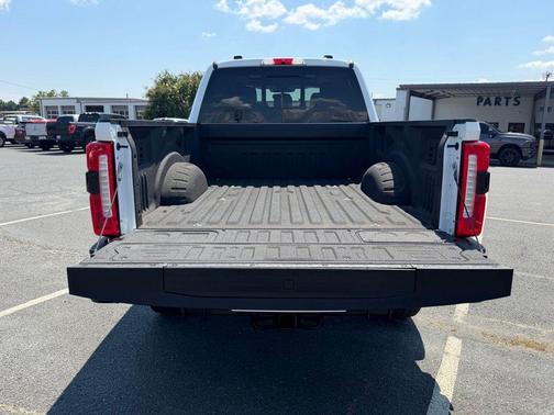 White Metallic 2024 Ford F-250 Lariat