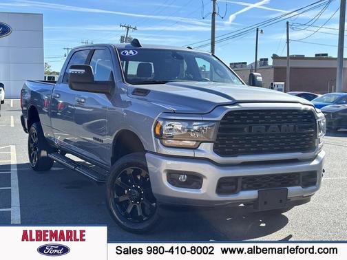 2024 RAM 2500 Big Horn Crew Cab 4x4 6'4' Box