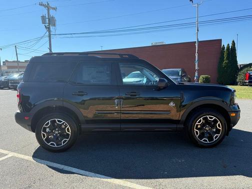 Shadow Black 2025 Ford Bronco Sport Outer Banks
