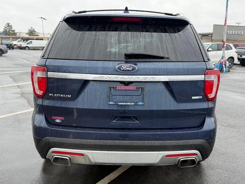 2017 Ford Explorer Platinum