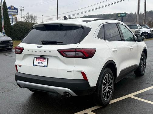 star white metallic tri-coat 2026 Ford Escape PHEV SE