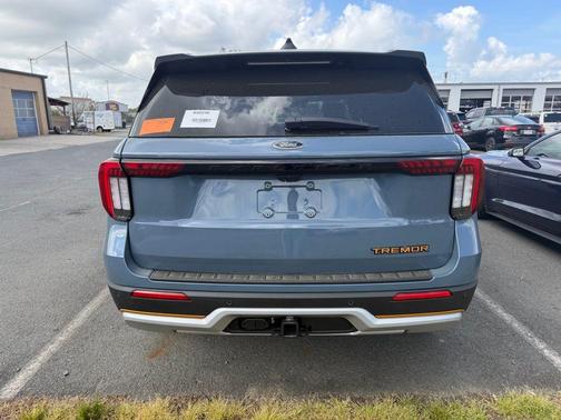 Vapor Blue Metallic 2026 Ford Explorer Tremor