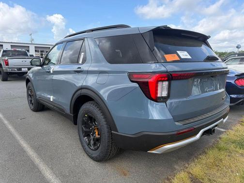 Vapor Blue Metallic 2026 Ford Explorer Tremor