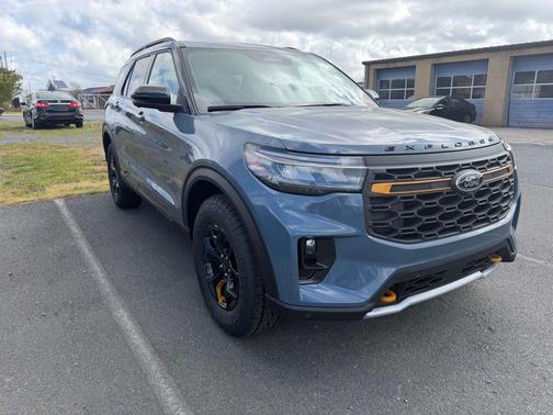 Vapor Blue Metallic 2026 Ford Explorer Tremor