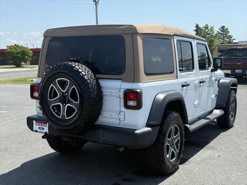 2020 Jeep Wrangler Unlimited Black and Tan 4X4