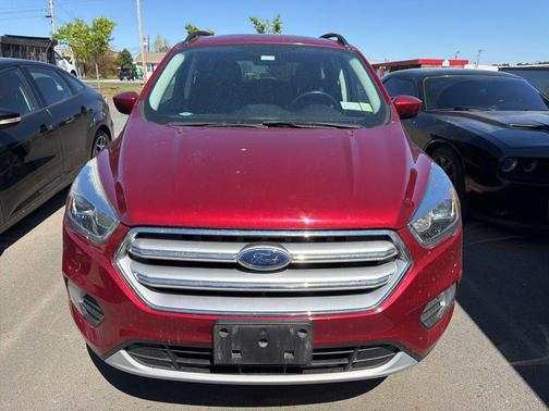 Ruby Red 2017 Ford Escape SE
