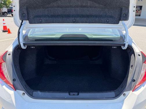 White 2021 Honda Civic EX