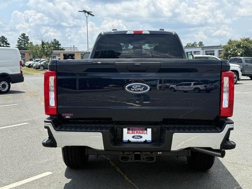 2025 Ford F-350 XLT