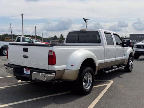 Oxford White 2012 Ford F-450 Lariat