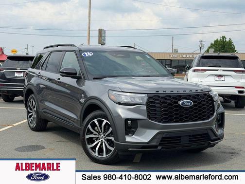 Carbonized Gray Metallic 2026 Ford Explorer ST-Line