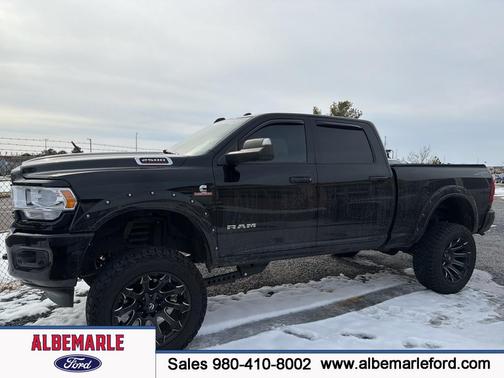 2022 RAM 2500 Big Horn Crew Cab 4x4 6'4' Box