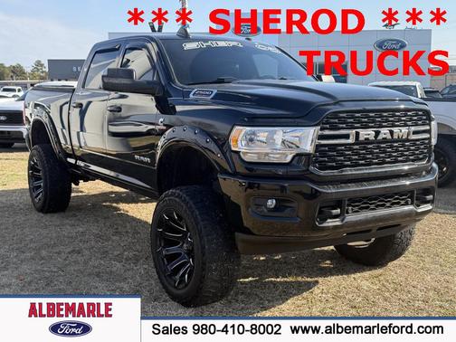 2022 RAM 2500 Big Horn Crew Cab 4x4 6'4' Box