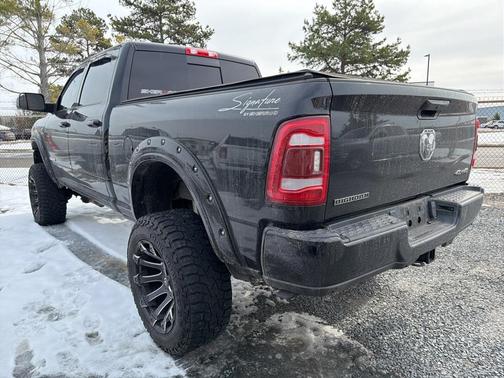 2022 RAM 2500 Big Horn Crew Cab 4x4 6'4' Box