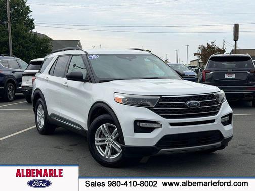 Oxford White 2020 Ford Explorer XLT