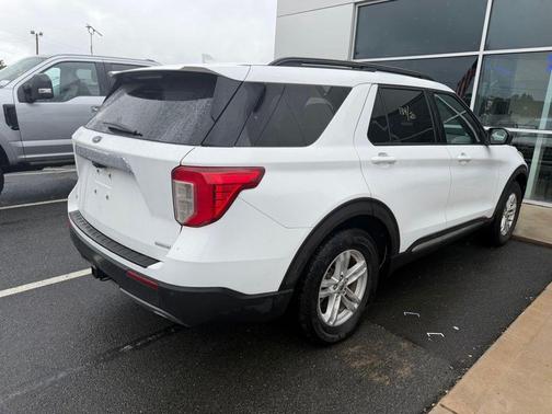 Oxford White 2020 Ford Explorer XLT