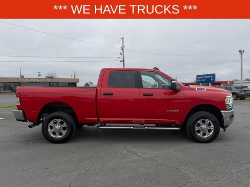 2024 RAM 2500 Big Horn Crew Cab 4x4 6'4' Box