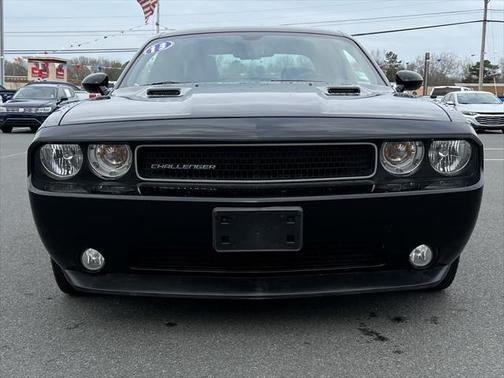 2013 Dodge Challenger SXT