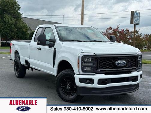 Oxford White 2025 Ford F-350 XL Truck